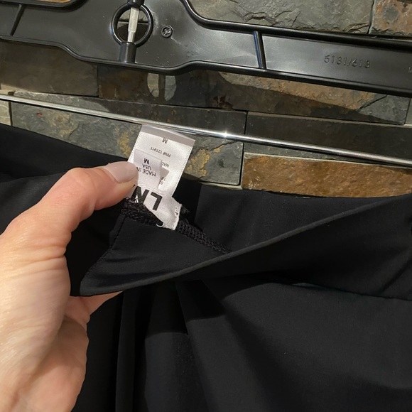 LNA Ruched Leggings (2 sizes) NWT - Picture 5 of 7